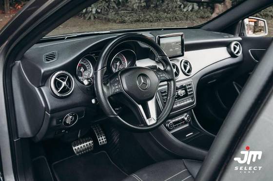 MERCEDES-BENZ GLA 200 1.6 CGI VISION BLACK EDITION 16V TURBO GASOLINA 4P AUTOMÁTICO